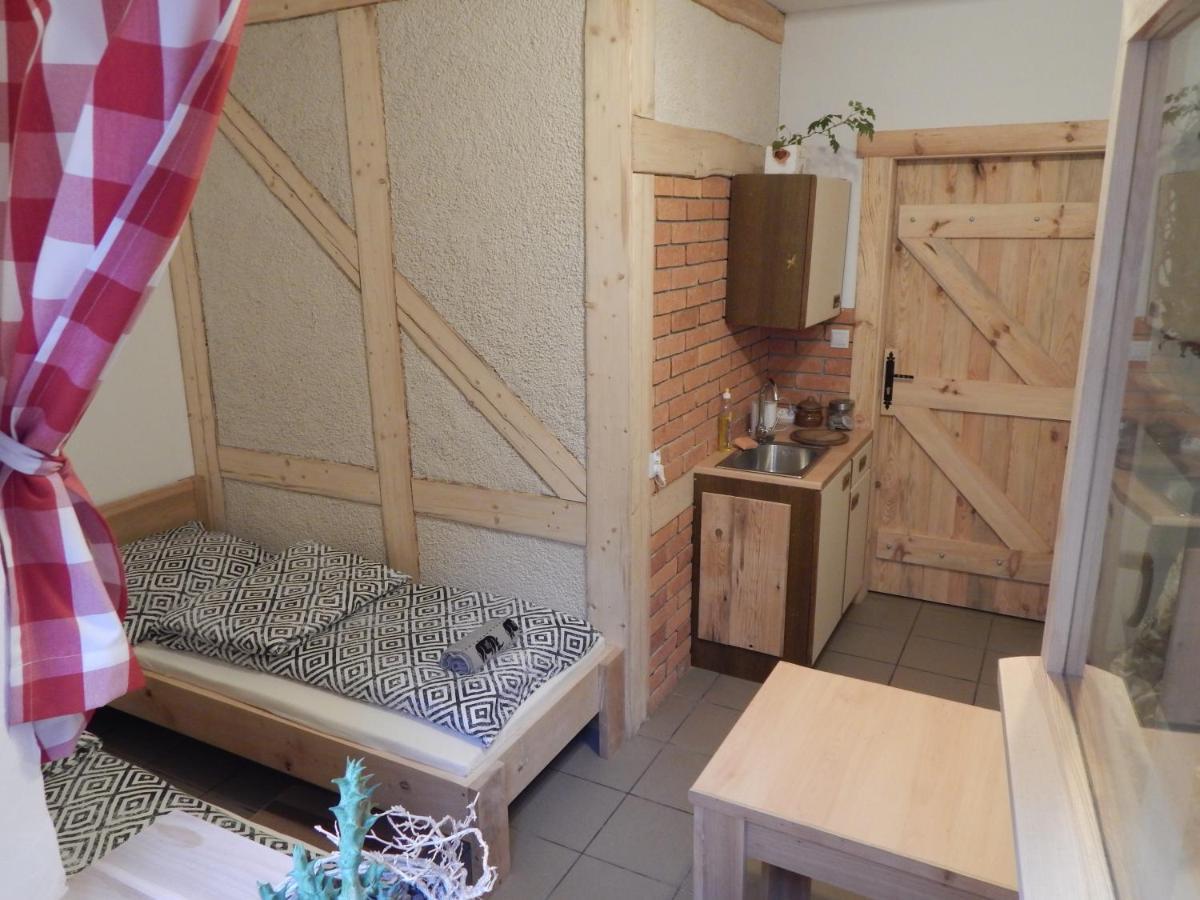 Pokoje Do Wynajecia Nowogrodziec Exteriér fotografie